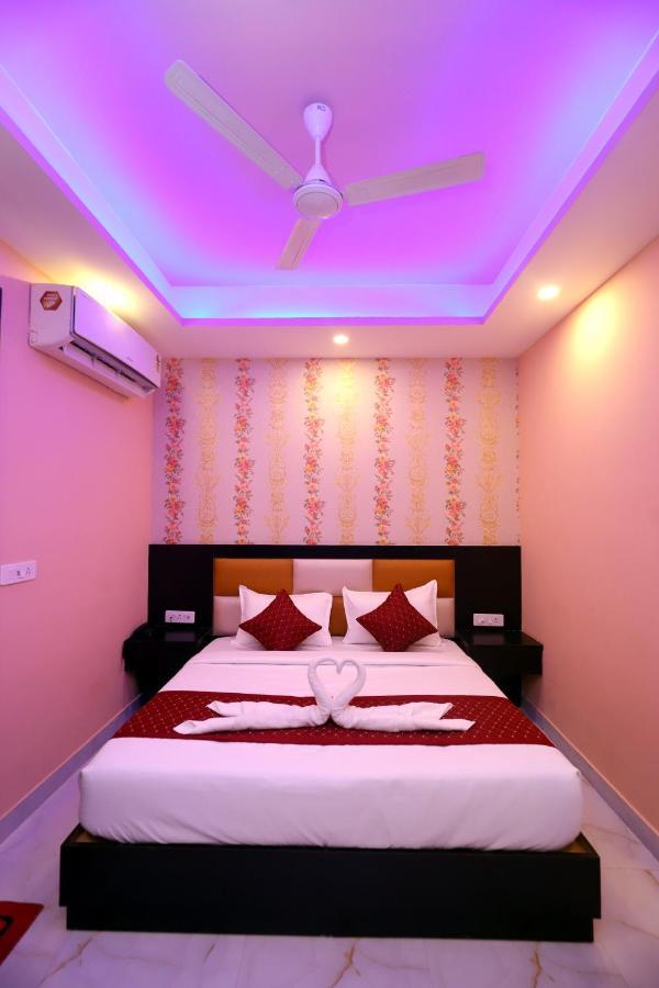 Jupiter Plaza Delhi Airport Hotel New Delhi Buitenkant foto