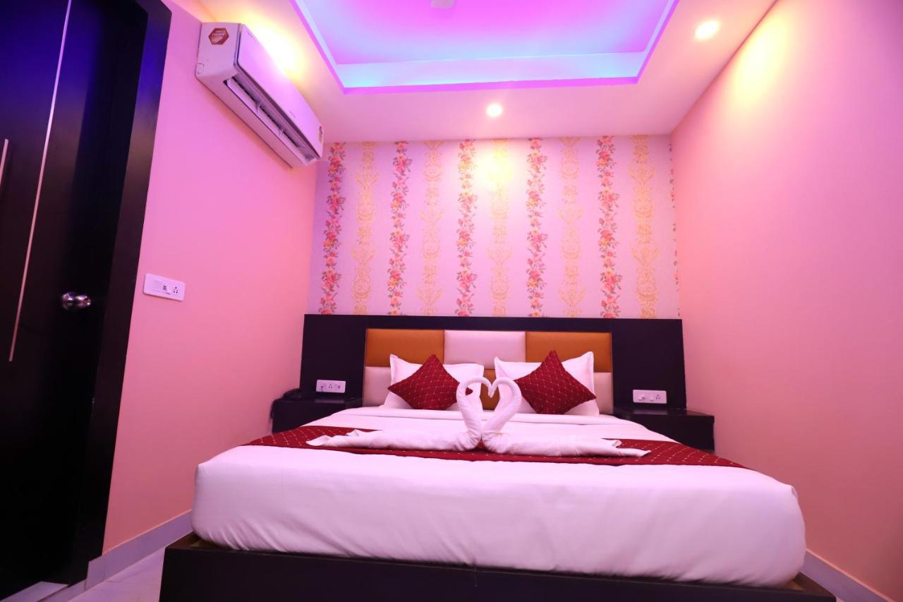 Jupiter Plaza Delhi Airport Hotel New Delhi Buitenkant foto