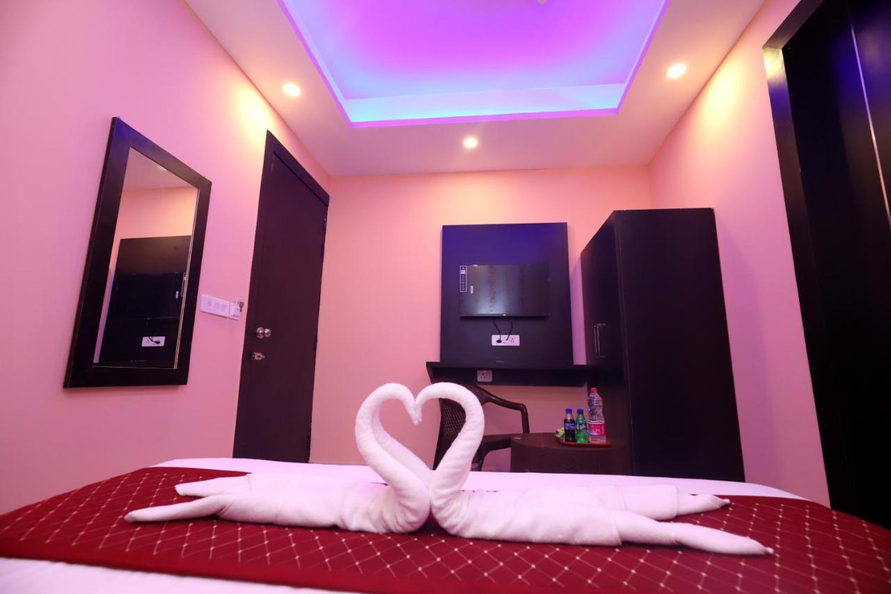 Jupiter Plaza Delhi Airport Hotel New Delhi Buitenkant foto